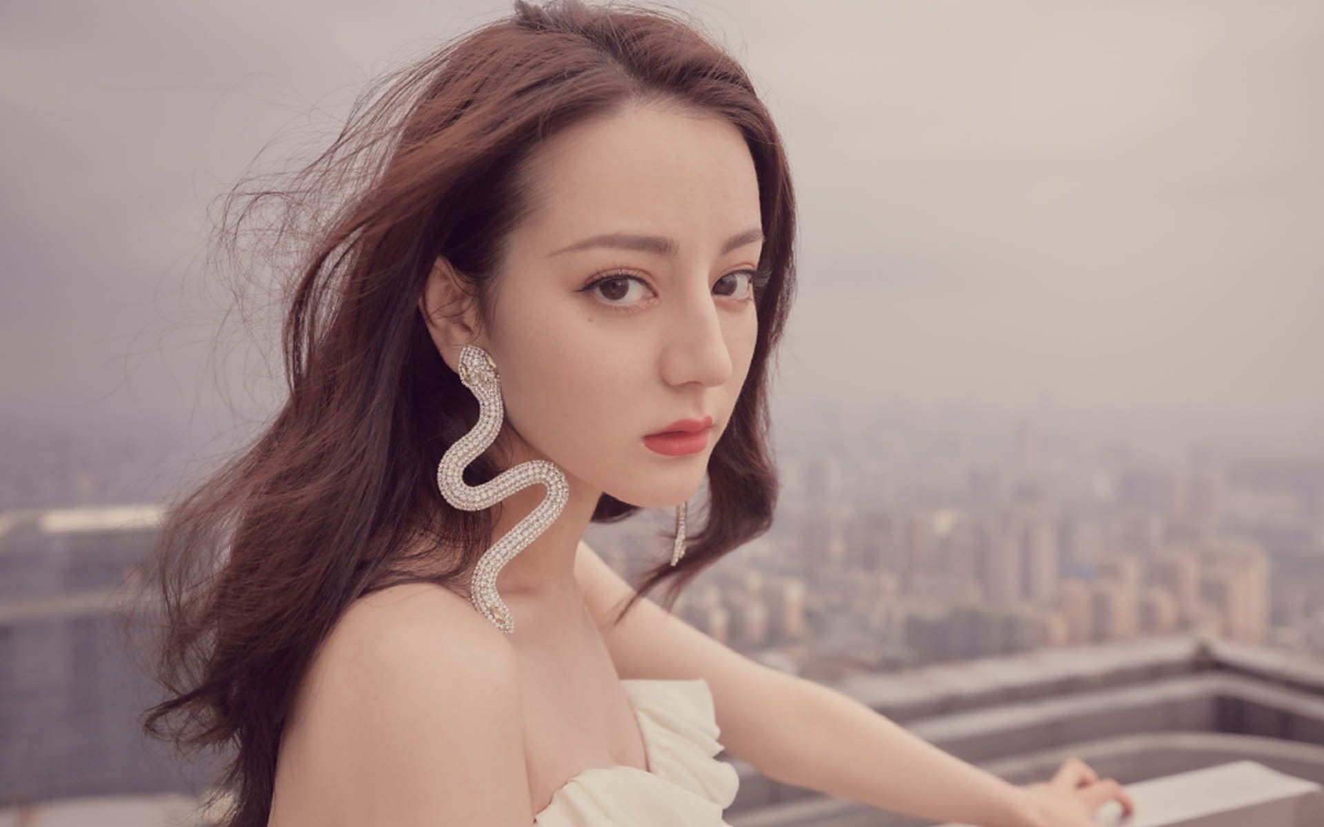 AYX GAME-勇士在旧金山设置“球迷许愿墙”，收集万条祝福，勇士旧金山球裤