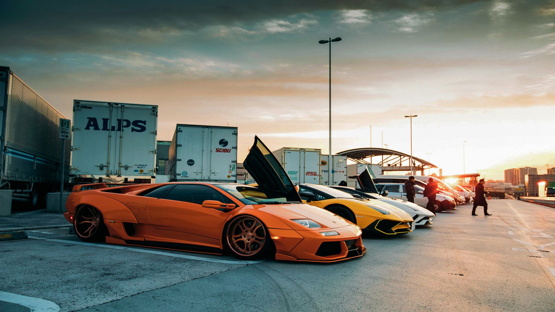 中国足球是否应引入独立审查机制监管转会，中国足球准入机制